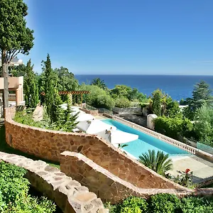 Hotel Tiara Yaktsa Cote D'azur, Theoule-sur-Mer